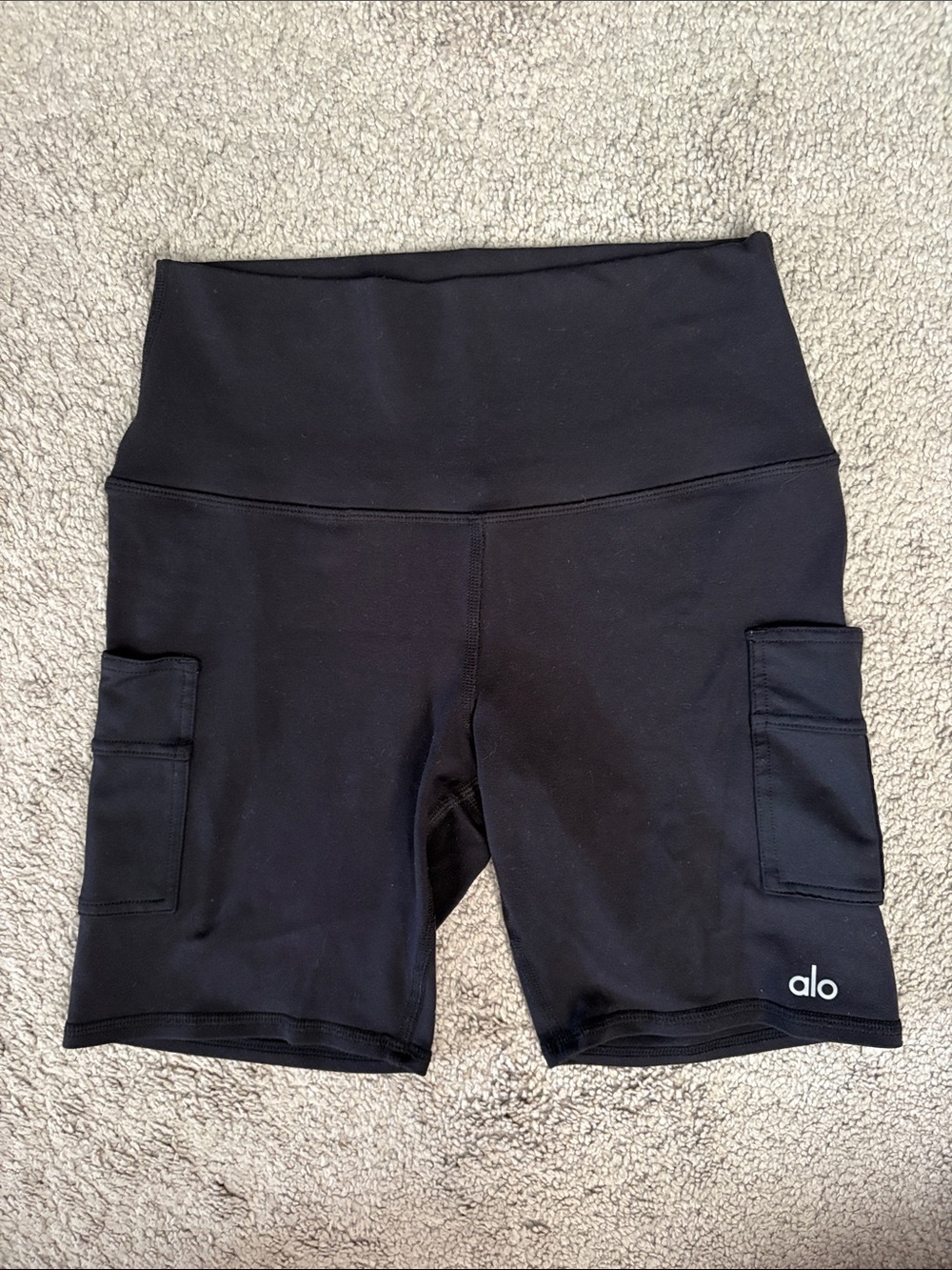 ALO Yoga Black High-Waist Cargo Bike Shorts